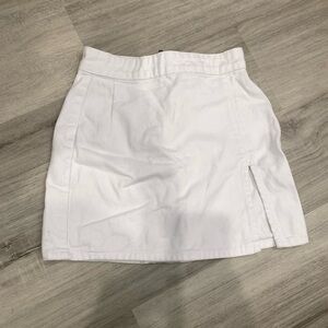 XXS Lioness white skirt